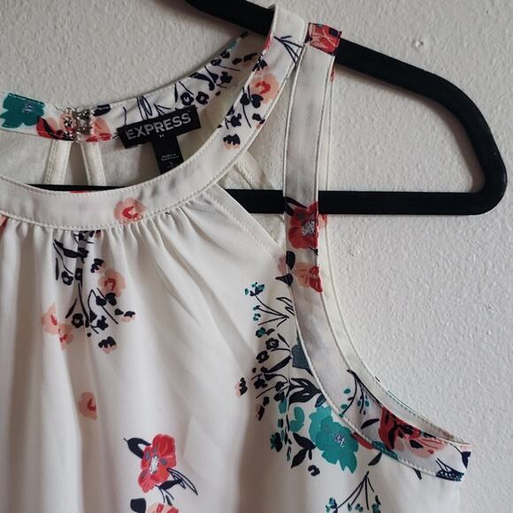 Express Floral Tank - Picture 2 of 7